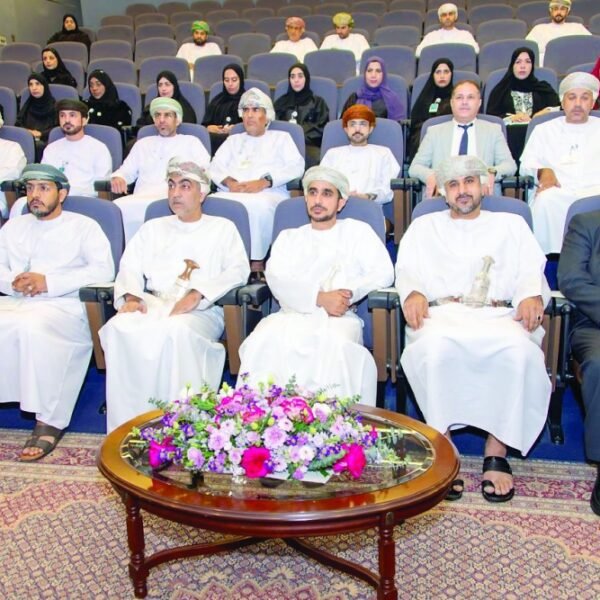 إطلاق نتائج تقرير اليونسكو لاعتماده كمرجعية وطنية لحوكمة الذكاء الاصطناعي في سلطنة عُمان