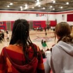 تعزيز مشاركة الطلاب من خلال ساعة غداء على مستوى المدرسة