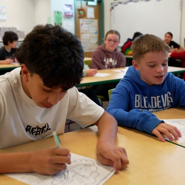 “توقف وسجّل” إستراتيجية لاستيعاب المعلومات الجديدة