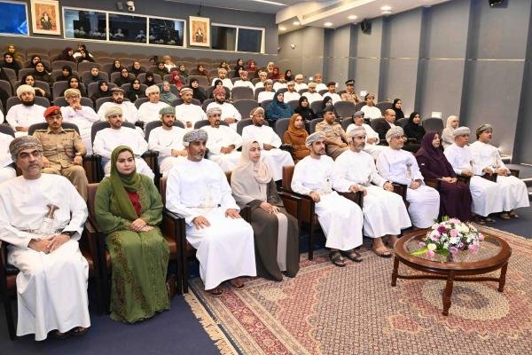 "المنتدى العلمي" يستشرف آفاق المواطنة الرقمية في التحولات المتسارعة