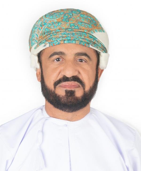 إلى بناة عُمان وصناع مجدها